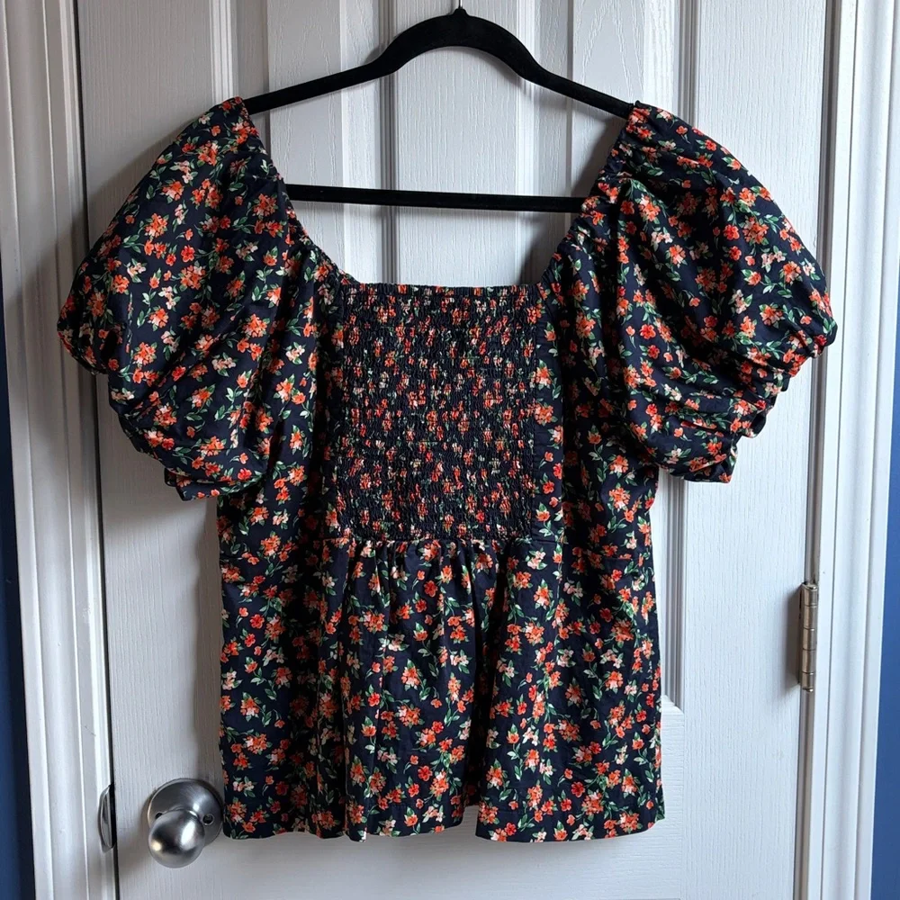 Old Navy Floral Cotton Puff Sleeve Babydoll Smocked Blouse Size XL Navy